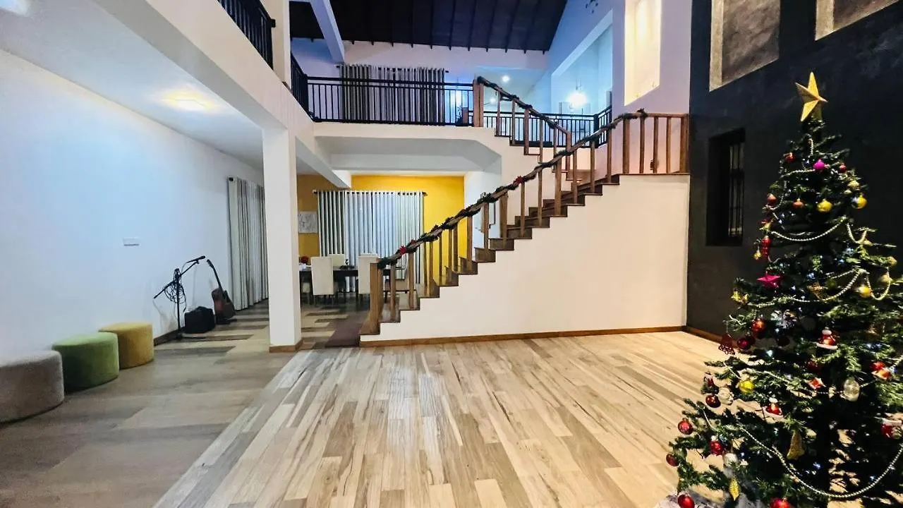 Appartamento House Of Wijesinghe Negombo Alloggio in famiglia